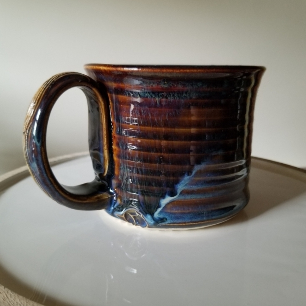 Beautiful handmade pottery mug 12 oz ink glazed wall drug brown blue Earthy Boho - Picture 2 of 5